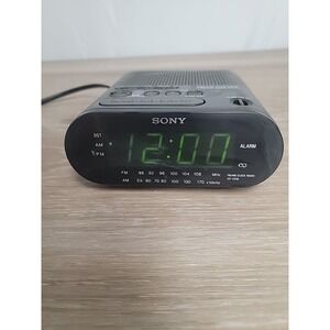 Sony Dream Machine Auto Time Set Dual Alarm AM/FM Clock Radio ICF-C218